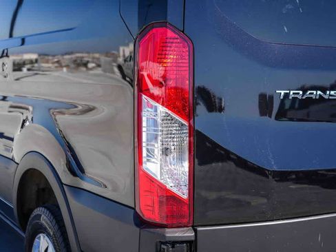 Certified 2025 Ford Transit 150 Low Roof RWD image 9