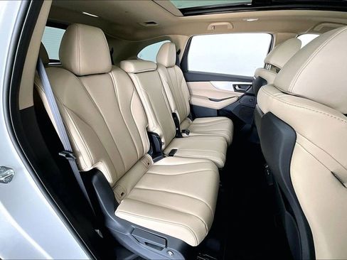 Certified 2026 Acura MDX SH-AWD image 35