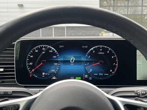 Used 2022 Mercedes-Benz GLS 450 4MATIC image 51