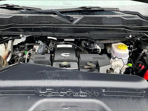 Used 2023 RAM 2500 Laramie AWD/4WD image 31