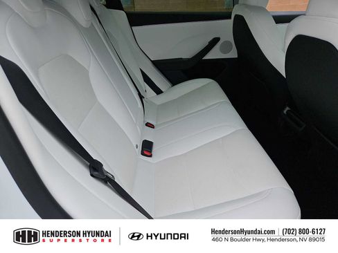 Used 2025 Tesla Model 3 Long Range RWD image 18