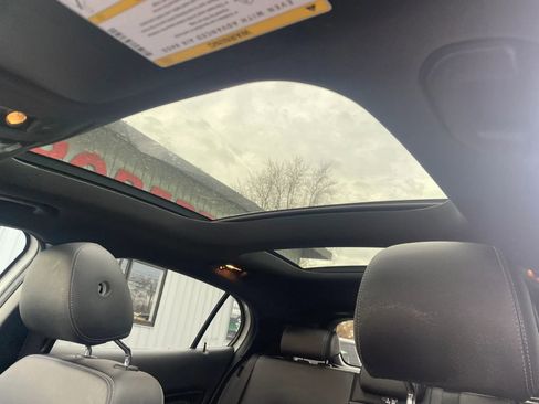 Used 2017 Mercedes-Benz GLA 250 4MATIC image 14