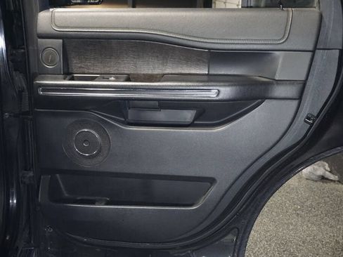 Used 2019 Ford Expedition Limited AWD/4WD image 20