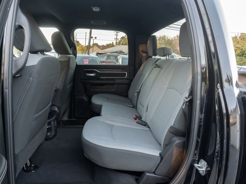 Used 2024 RAM 2500 Big Horn w/ Bed Utility Group image 19