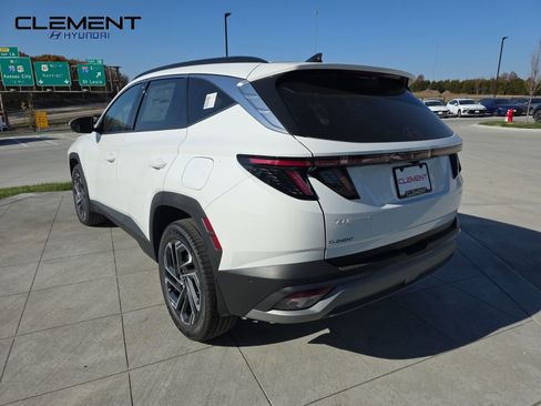 New 2026 Hyundai Tucson Limited image 8