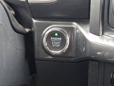 Used 2022 Ford F150 XLT w/ Equipment Group 302A High image 30