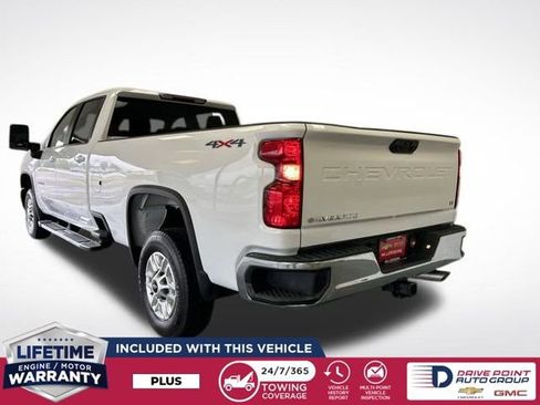 Used 2025 Chevrolet Silverado 2500 LT w/ Convenience Package AWD/4WD image 6