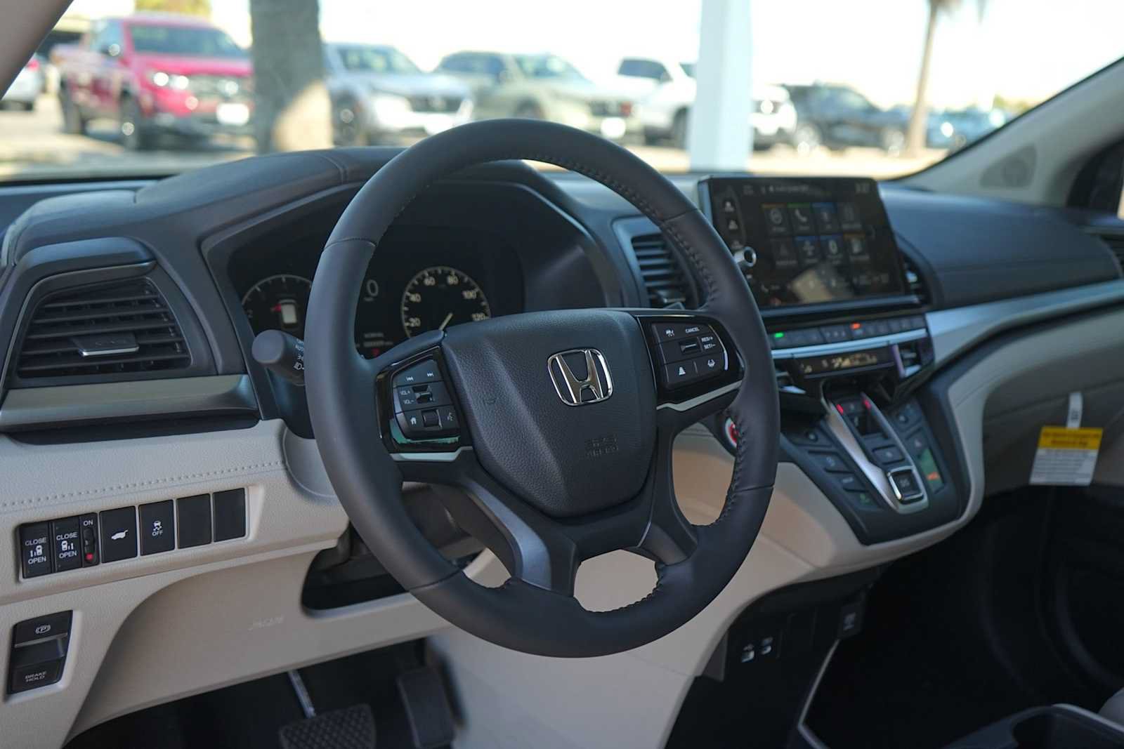 Certified 2026 Honda Odyssey EX-L image 2