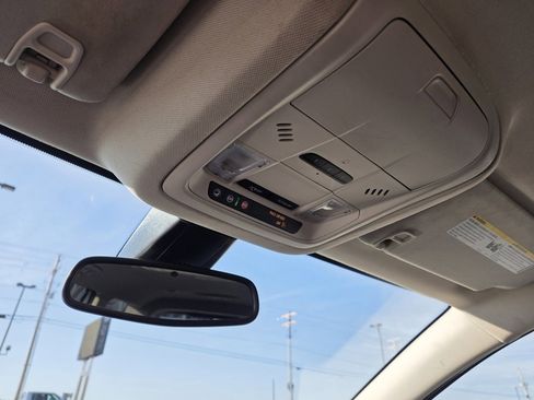 Used 2023 GMC Acadia Denali w/ Trailering Package image 21