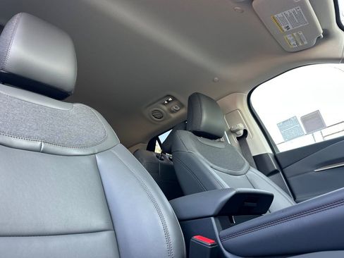 New 2026 Ford Explorer Active w/ Active Comfort Package image 15