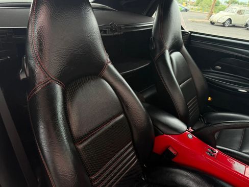 Used 2002 Porsche 911 Carrera 4 AWD/4WD image 40