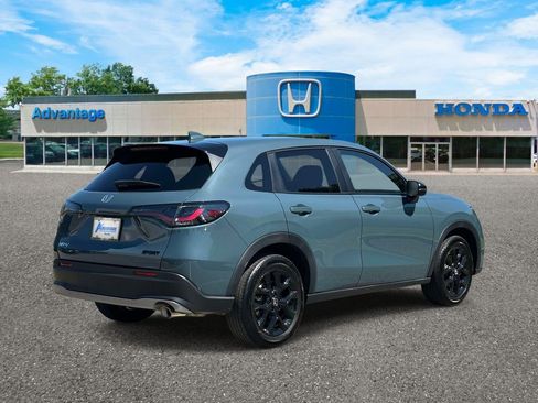 Certified 2024 Honda HR-V Sport image 4