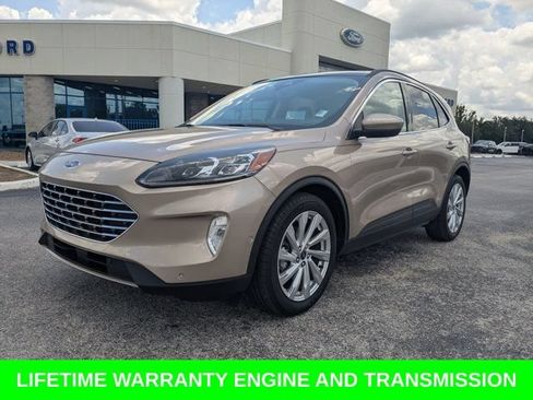 Certified 2021 Ford Escape Titanium w/ Titanium Elite Package FWD image 9