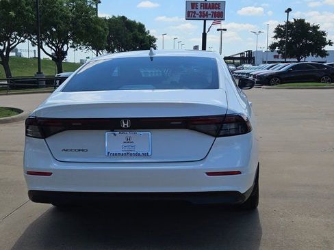 Certified 2025 Honda Accord LX image 6