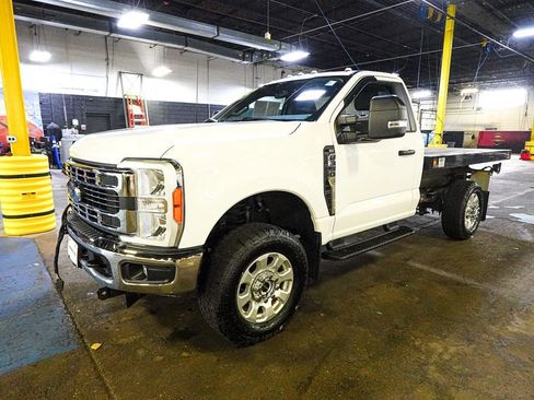 Used 2023 Ford F350 XLT w/ XLT Value Package image 3
