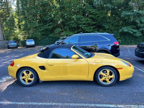 Used 2000 Porsche Boxster RWD image 4