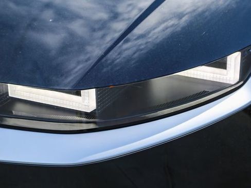 New 2025 Hyundai Ioniq 5 SE image 5