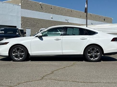 Used 2023 Honda Accord EX image 7