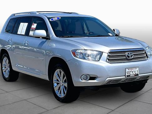 Used 2009 Toyota Highlander Limited AWD/4WD image 2