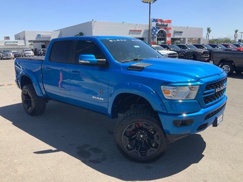 Used 2022 RAM 1500 Big Horn AWD/4WD image 1