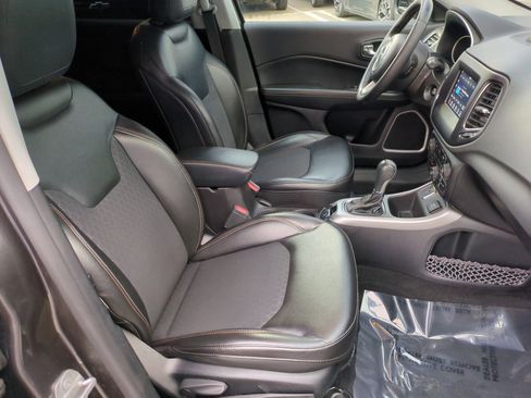 Used 2018 Jeep Compass Latitude w/ Popular Equipment Group image 27