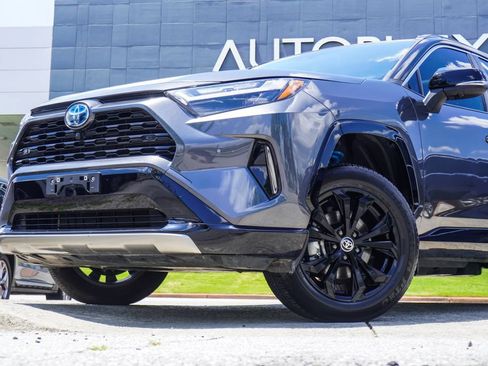 Used 2024 Toyota RAV4 XSE w/ Advanced Technology Package AWD/4WD image 2