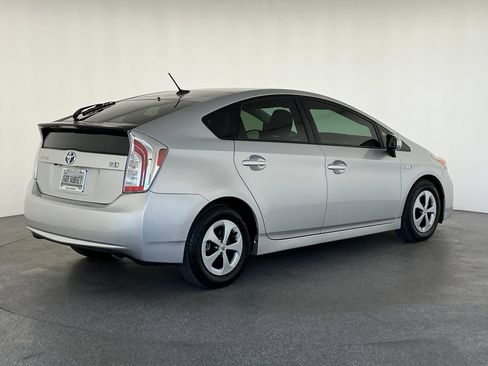 Used 2013 Toyota Prius Three w/ Solar Roof Pkg FWD image 3