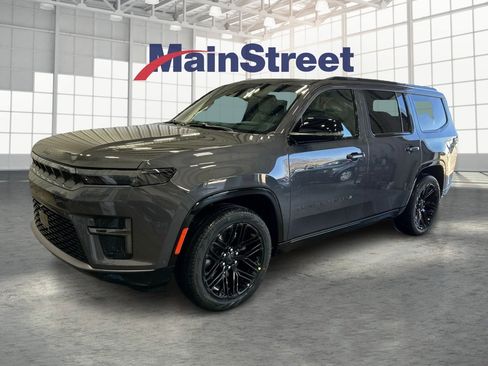 New 2026 Jeep Grand Wagoneer Limited image 1