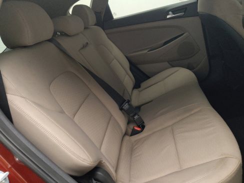 Used 2019 Hyundai Tucson Value FWD image 19