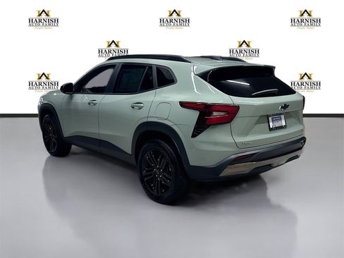 Used 2024 Chevrolet Trax ACTIV w/ Driver Confidence Package image 7