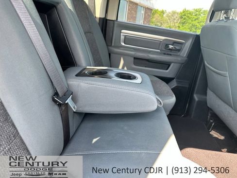 Used 2017 RAM 1500 Big Horn AWD/4WD image 13
