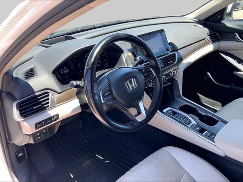 Used 2021 Honda Accord Touring image 18