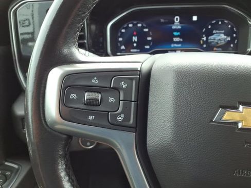 Used 2022 Chevrolet Silverado 1500 LT AWD/4WD image 28