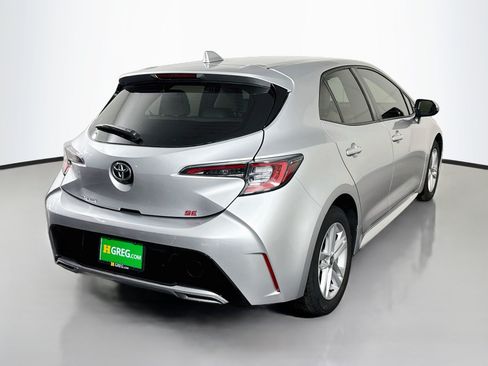 Used 2022 Toyota Corolla SE w/ SE Preferred Package FWD image 10
