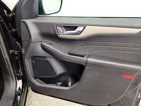 Used 2022 Ford Escape SEL w/ Technology Package image 27