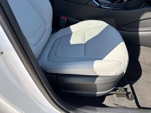 New 2026 Hyundai Santa Cruz SEL FWD image 15