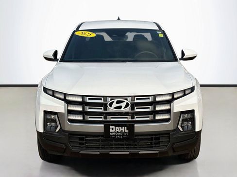Certified 2025 Hyundai Santa Cruz SE AWD/4WD image 3