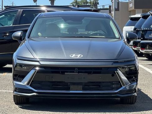 Used 2026 Hyundai Sonata Limited FWD image 3