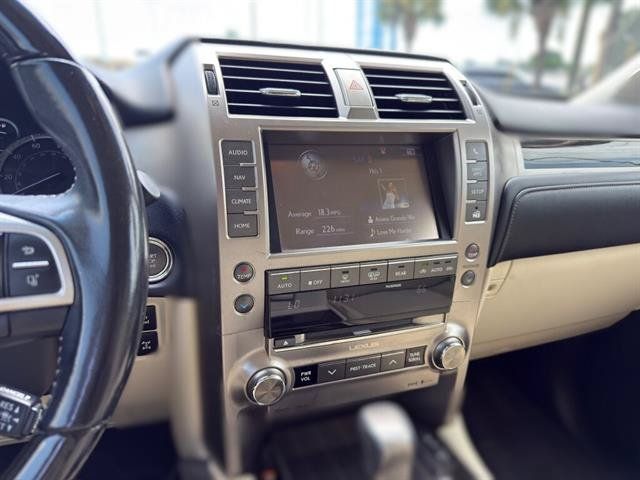 Used 2020 Lexus GX 460 Premium w/ Premium Package AWD/4WD image 14