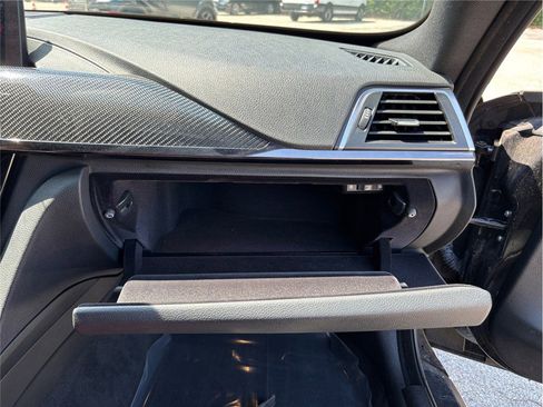 Used 2018 BMW M4 Coupe image 41