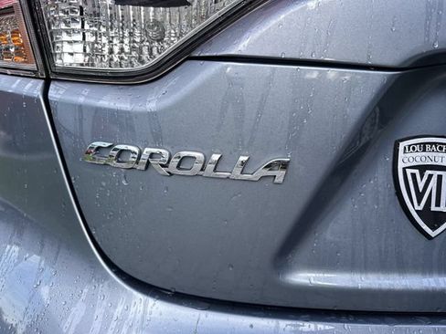 Used 2023 Toyota Corolla LE FWD image 39