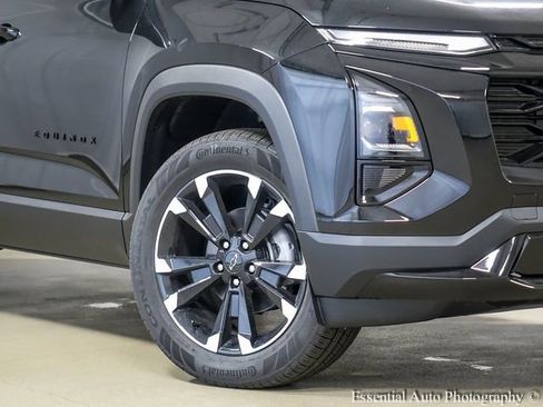 New 2026 Chevrolet Equinox RS w/ LPO, Floor Liner Package AWD/4WD image 4
