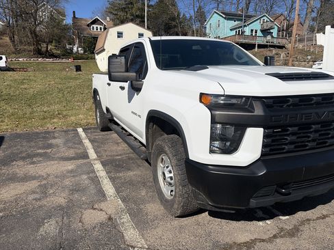 Used 2020 Chevrolet Silverado 2500 W/T image 1