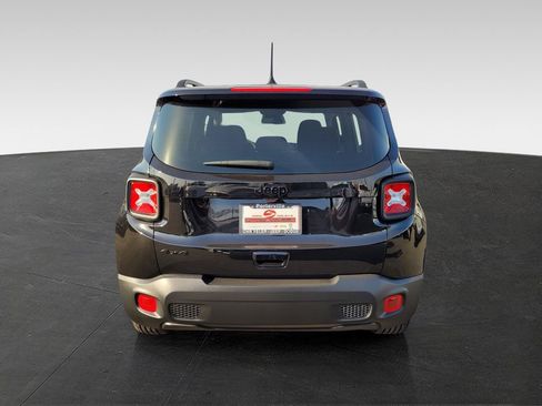 New 2023 Jeep Renegade Altitude image 6