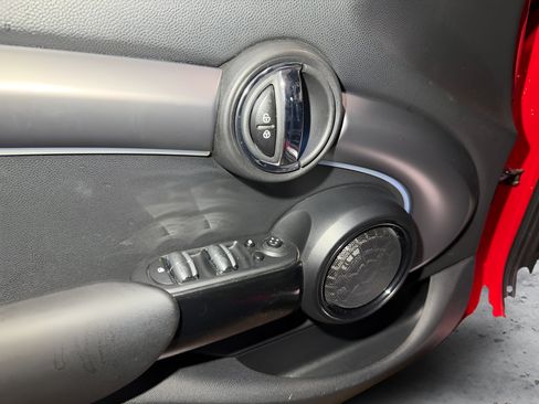 Used 2022 MINI Cooper S FWD image 9