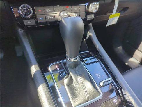 New 2026 Jeep Compass Latitude image 11