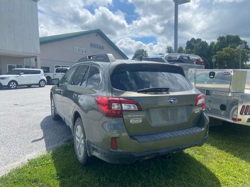 Used 2016 Subaru Outback 2.5i Premium AWD/4WD image 4
