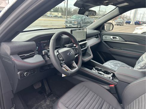 New 2026 Ford Explorer ST-Line image 12
