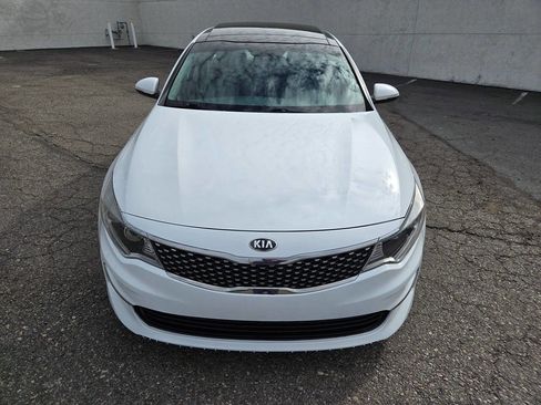 Used 2016 Kia Optima EX w/ Premium Package image 5