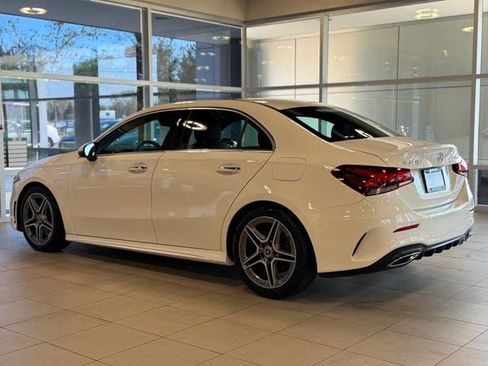 Used 2019 Mercedes-Benz A 220 4MATIC image 14